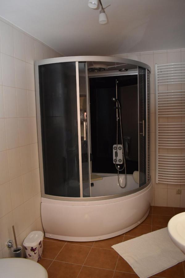 Villa Lily Zamardi Ngoại thất bức ảnh
